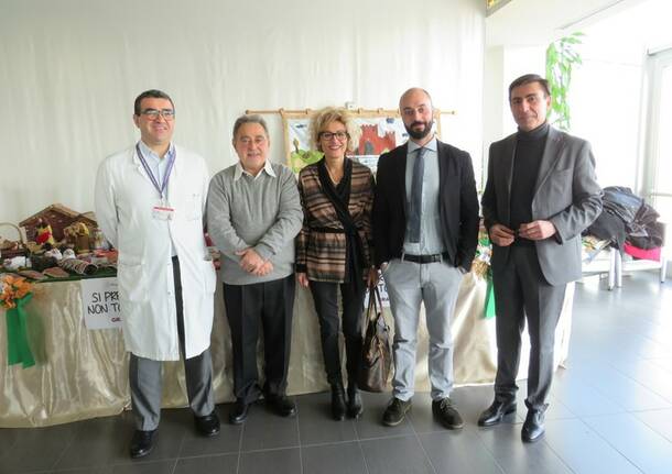 Artigiani del Borgo: inaugurato il Natale in Ospedale