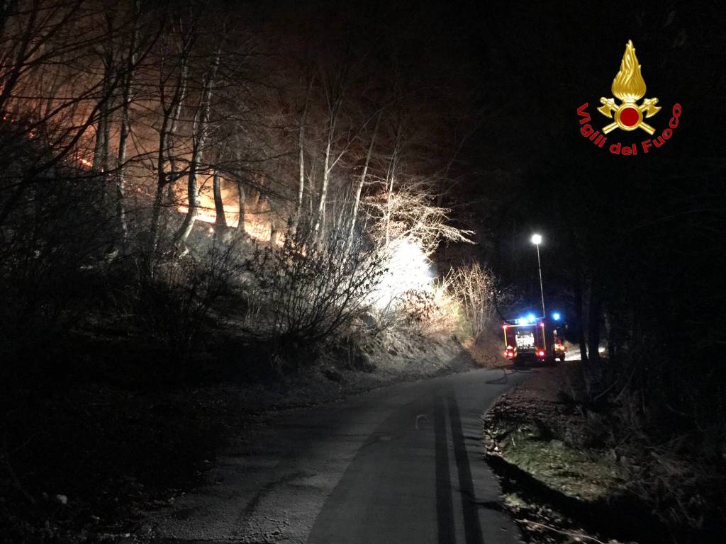 incendio Montegrino Valtravaglia