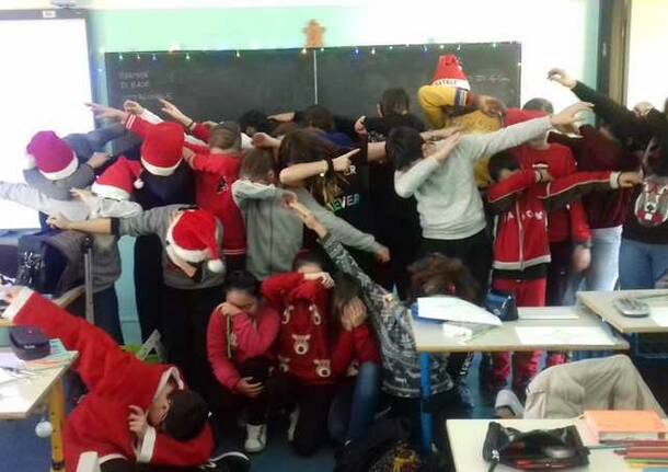Scuola di S.Vittore, giornata Christmas Jumpers Day