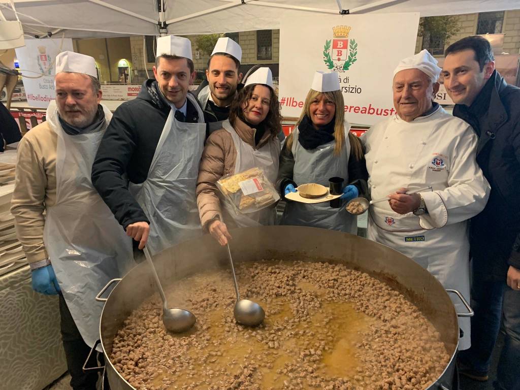 busto arsizio rogo gioeubia 2019