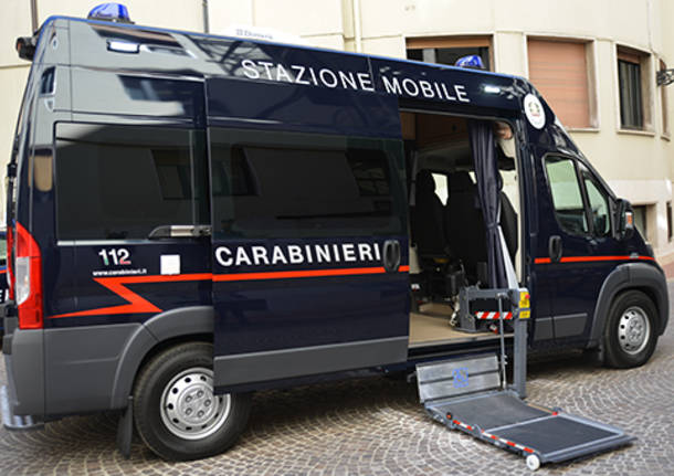 carabinieri stazione mobile