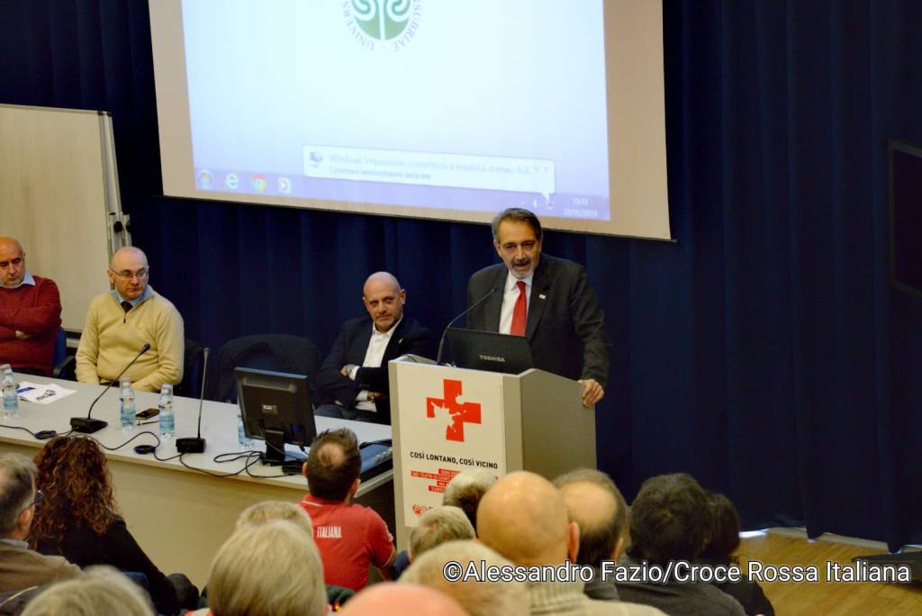 Francesco Rocca, la visita ai volontari di Varese