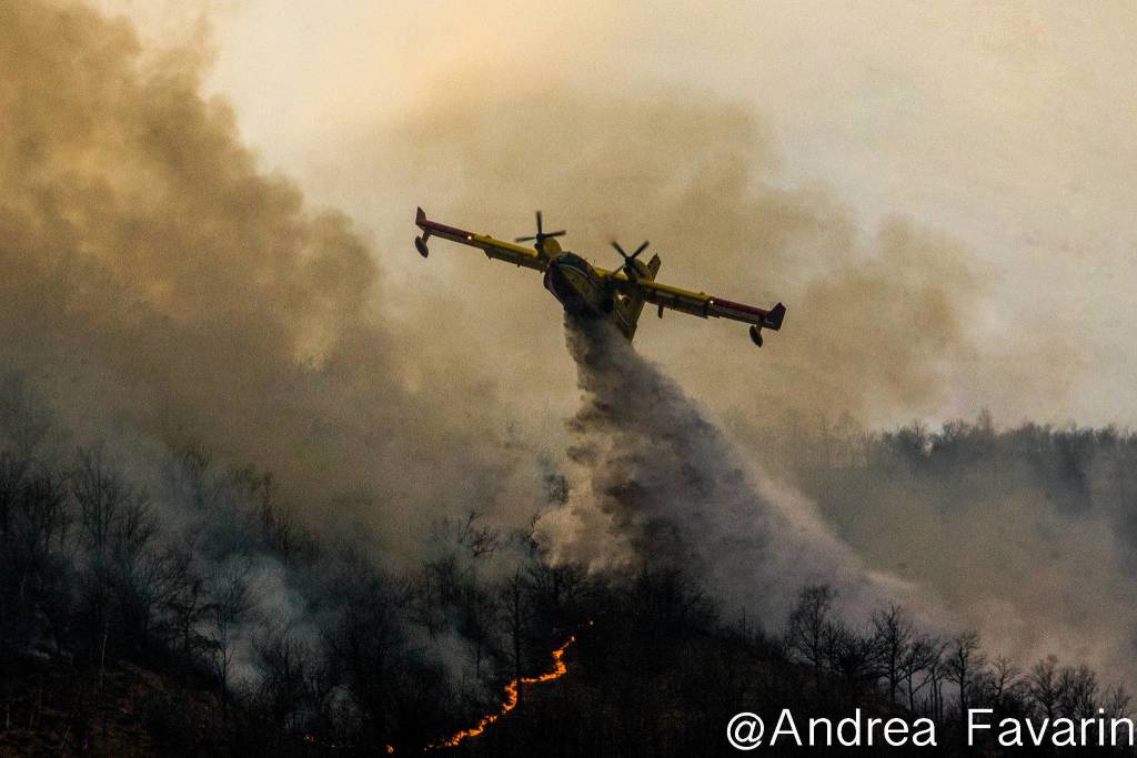 Incendio sulla Martica, foto di Andrea Favarin 