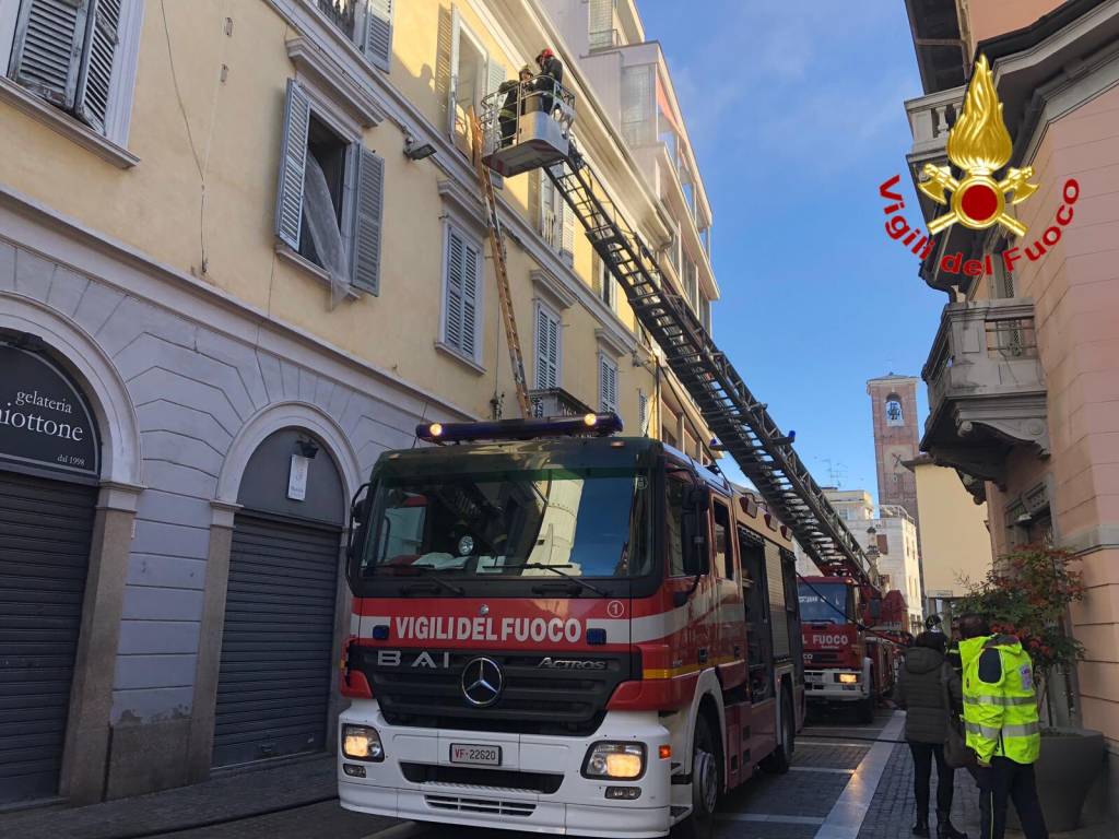 Incendio via Mazzini Gallarate