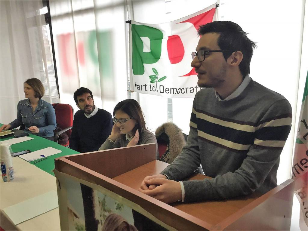 maurizio martina pd busto arsizio