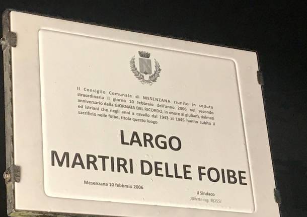 \"Largo Martiri delle Foibe\"