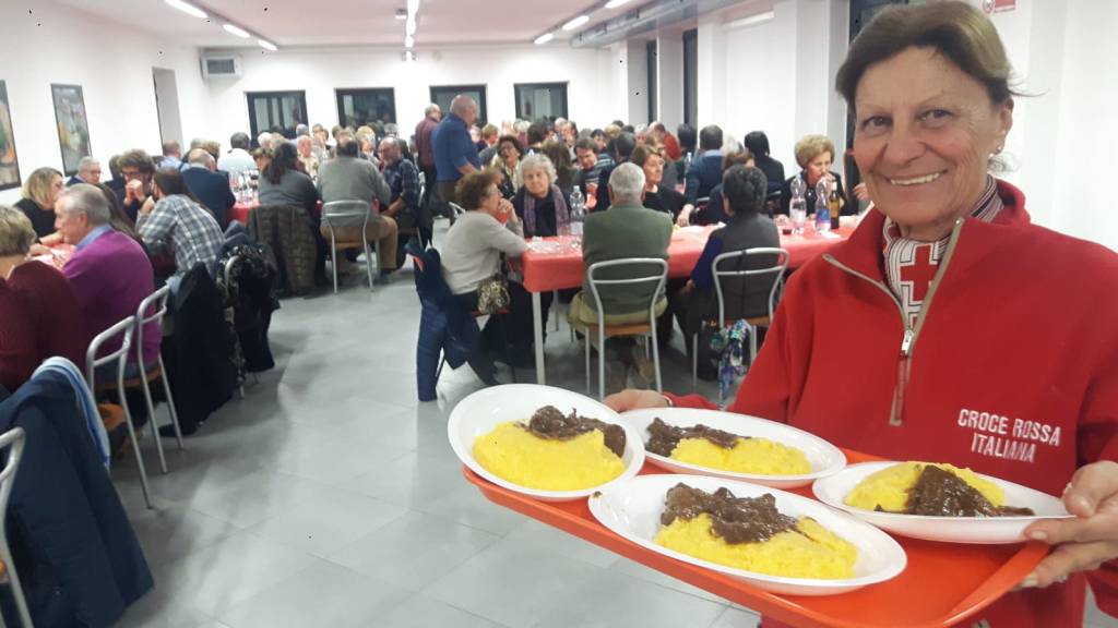 croce rossa varese cena