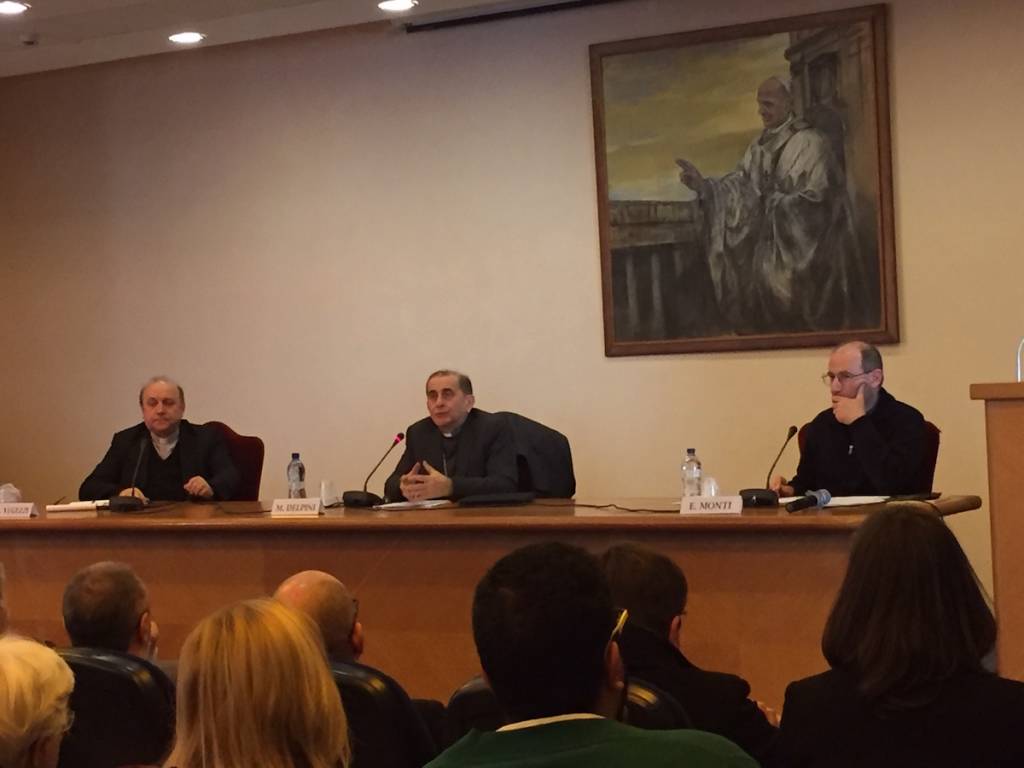 Gazzada Schianno: incontro con monsignor Delpini a Villa Cagnola