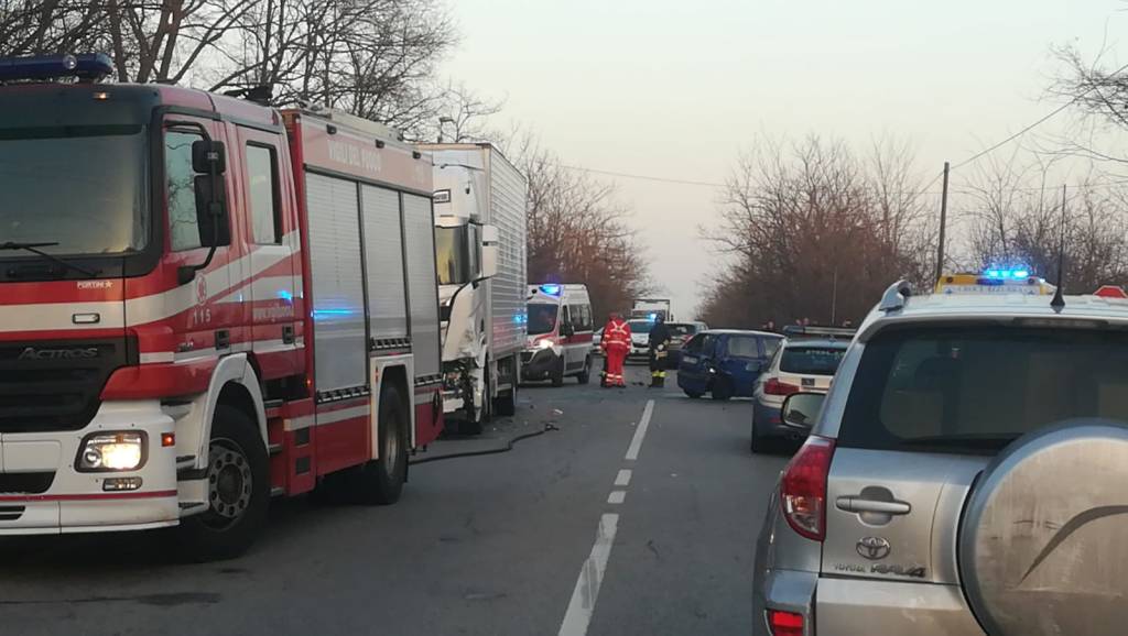 incidente auto camion rescaldina