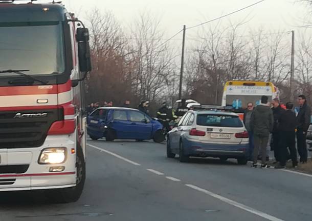 incidente auto camion rescaldina