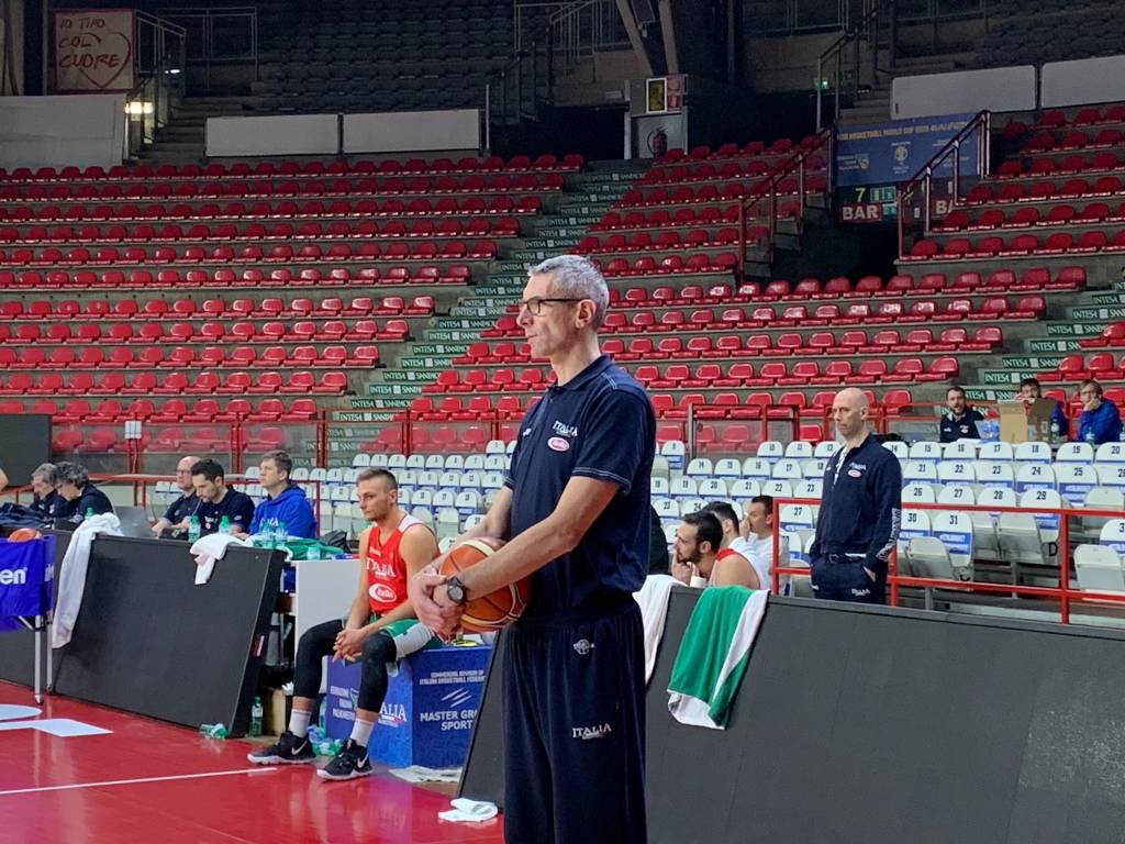 La Nazionale di basket si allena a Masnago
