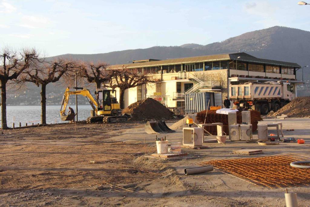 Lavori alla piazza di Caldè - febbraio 2019
