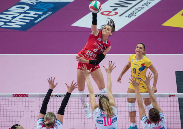 pallavolo uyba britt herbots