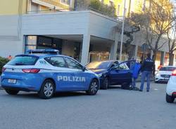 polizia pestaggio busto arsizio