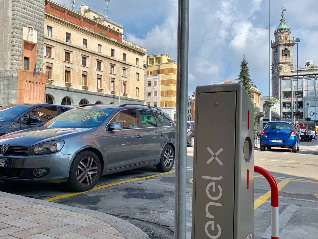 Arrivano le colonnine per le auto elettriche