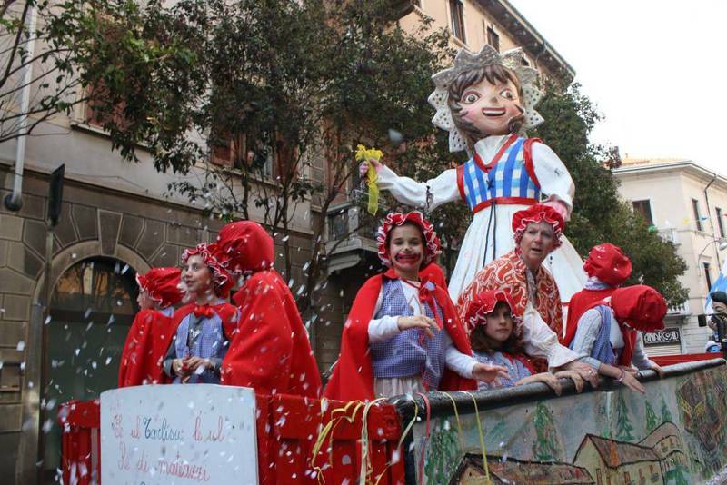 Carnevale Busto Arsizio 2019sfilata carnevale busto arsizio 2019 726329Carnevale Busto Arsizio 2019Carnevale Busto Arsizio 2019