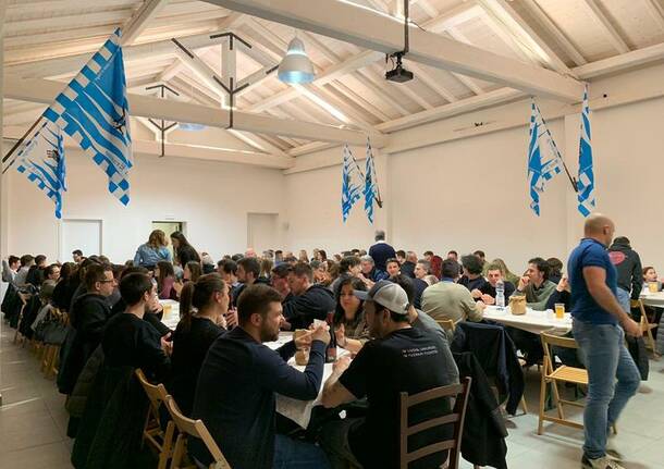 Contrada S.Erasmo: la cena con il fantino Dino Pes