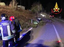 Forte vento, decine di interventi dei Vigili del Fuoco 