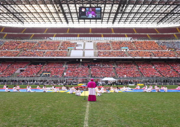 incontro cresimandi san siro