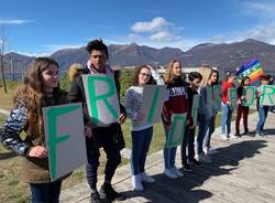 Gli alunni di Luino alla marcia per l'ambiente