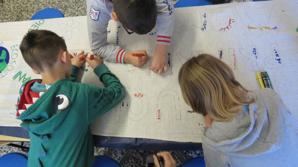 Il "Friday for future" delle scuole dell'istituto compresivo di Comerio