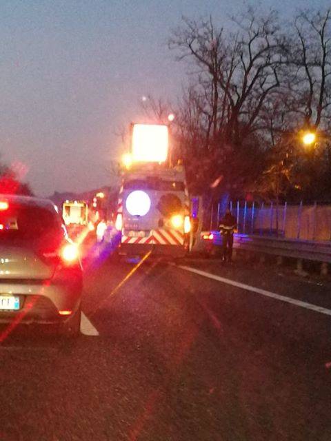 Incidente in A8 a Castronno