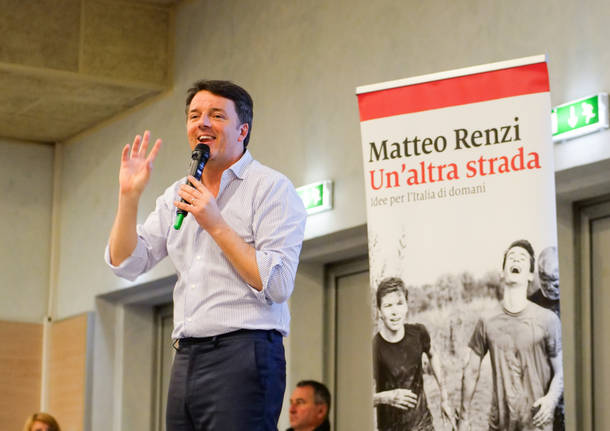 matteo renzi a varese