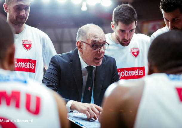 Openjobmetis Varese - Vanoli Cremona 83-64