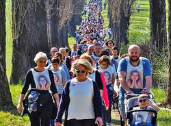 Un fiume di persone per Samuela