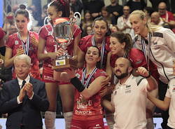 Uyba, la festa per la premiazione