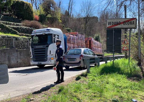 Vedano Olona -Camion guasto