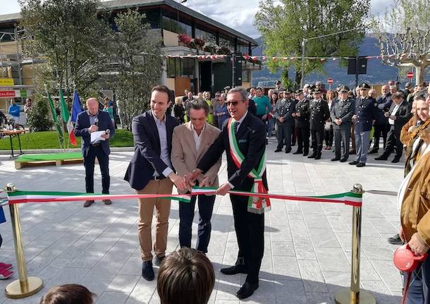 Caldè, i lavori alla piazza a lago