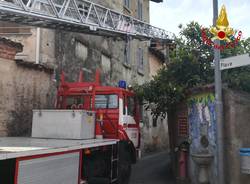 Giornata sui tetti per i vigili del fuoco