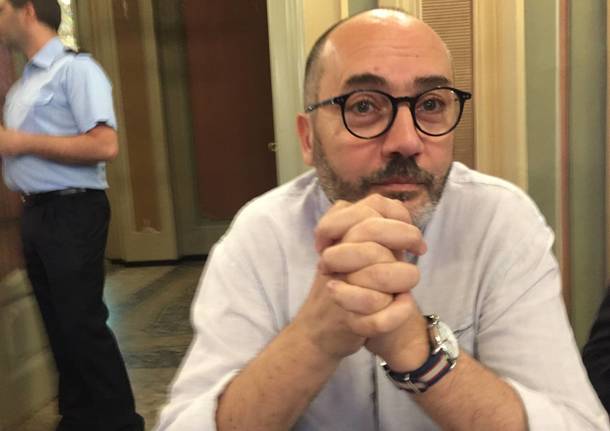 consiglio comunale varese generiche