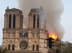 Incendio alla Cattedrale di Notre Dame di Parigi - 2