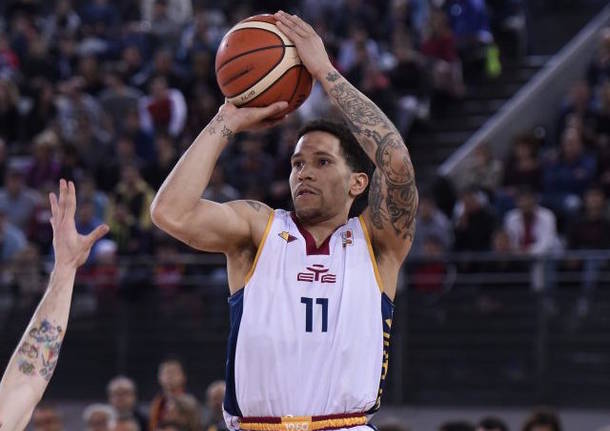 nic moore virtus roma basket