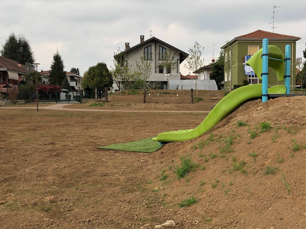 parco Fabrizio De André Cardano al Campo