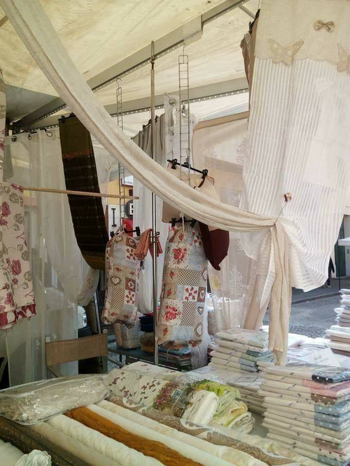 Pasqua ad Angera con Agli Ambulanti di Forte dei Marmi
