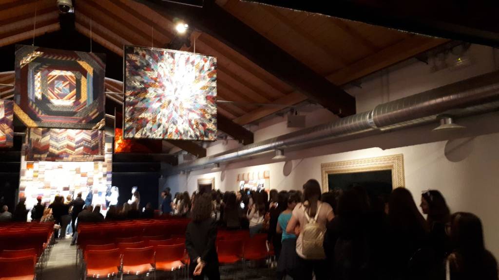 #Valespo, in tantissime al Maga per i due youtuber
