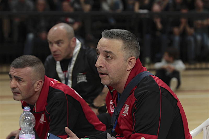 Boxe, Iuliano Gallo sconfitto ai punti