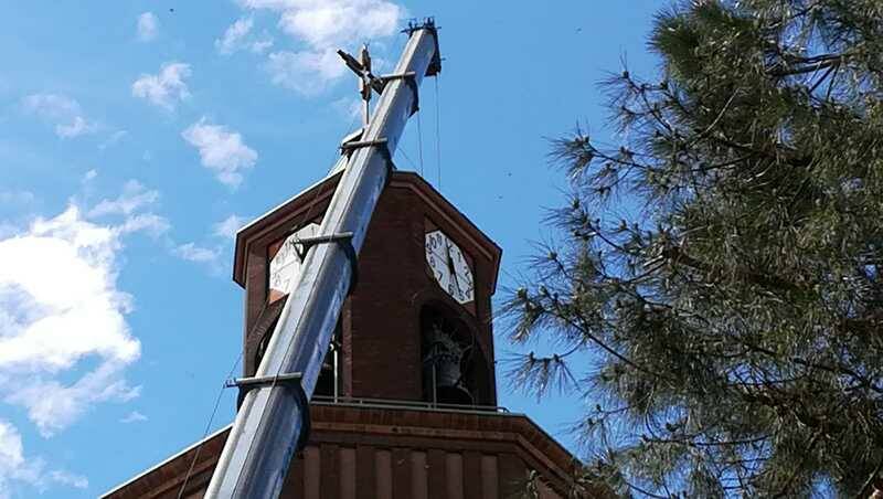 campanile canegrate gru lavori caduta lamiere lastre  7 