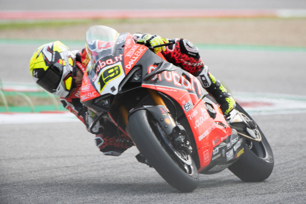 Superbike a Imola - Le moto in pista