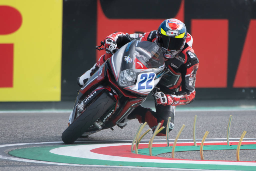 Superbike a Imola - Le moto in pista