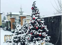 Auguri di natale in piazza a Brinzio
