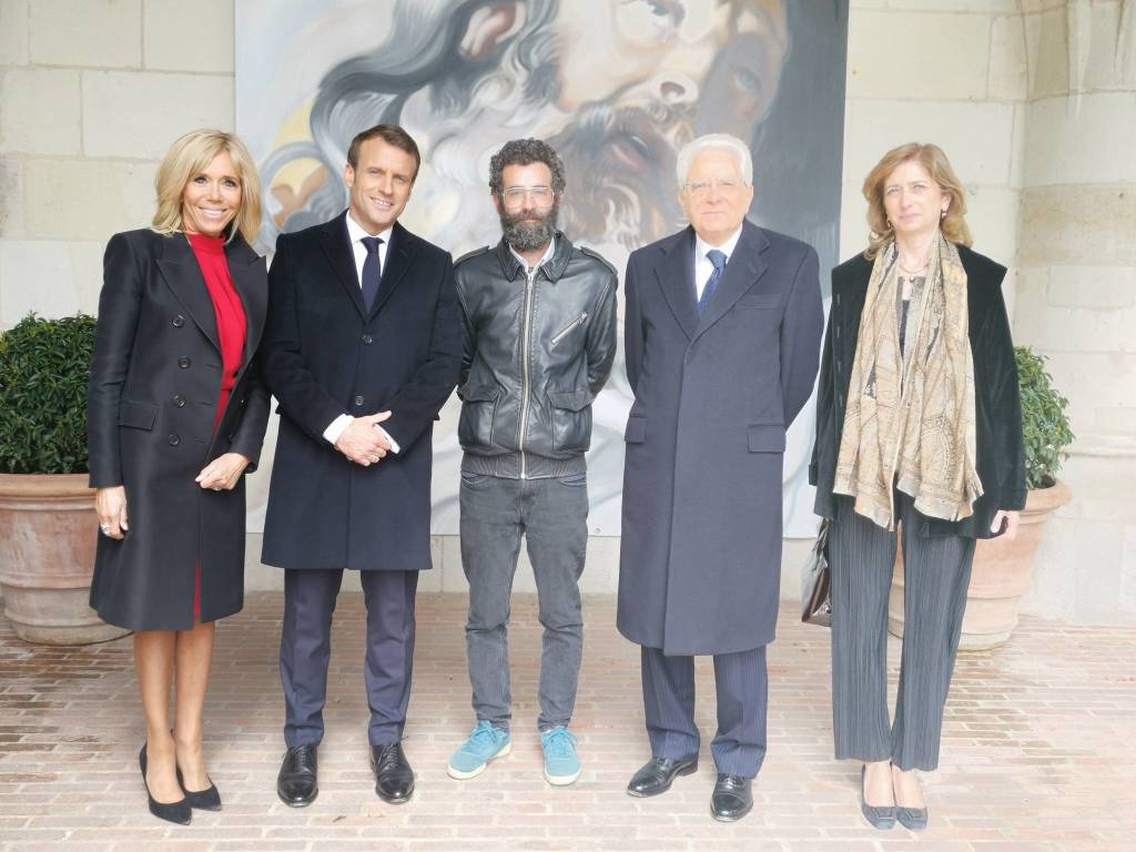 Il writers Andrea Ravo Mattoni ad Amboise in Francia 