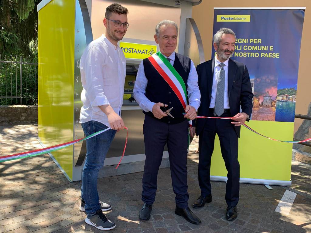 Inaugurato il primo sportello Postamat a Galliate Lombardo