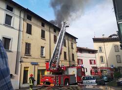 incendio palazzina Malnate