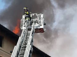 incendio palazzina Malnate