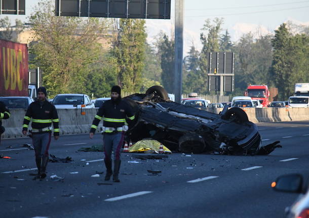 incidente mortale a8