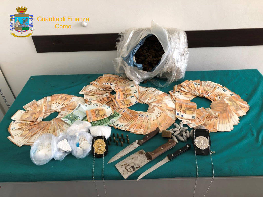 Spaccio in carcere Como